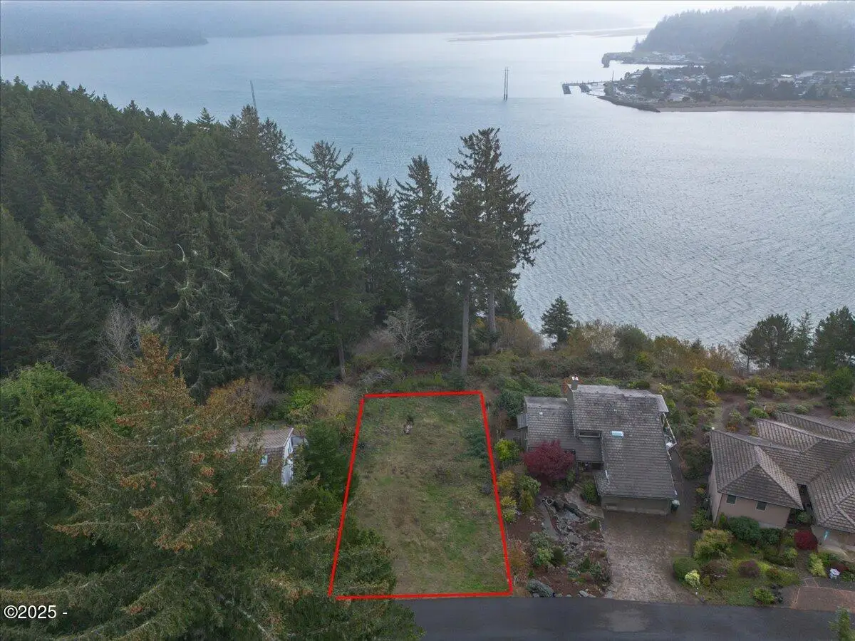 729 NW Highland, Waldport, OR 97394 - #1