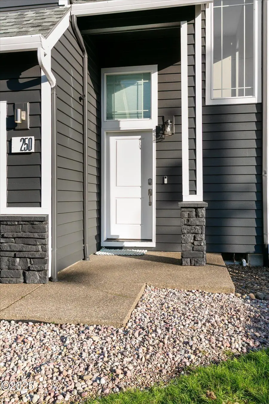 250 SE Hazelton, Depoe Bay, OR 97341 - #2