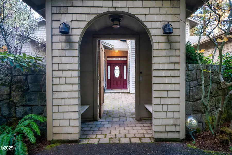 108 Ridge Crest, Gleneden Beach, OR 97388 - Image #2