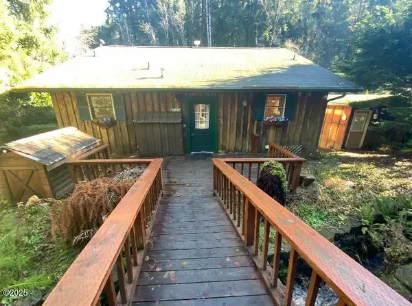 1415 N Alvord, Otis, OR 97368