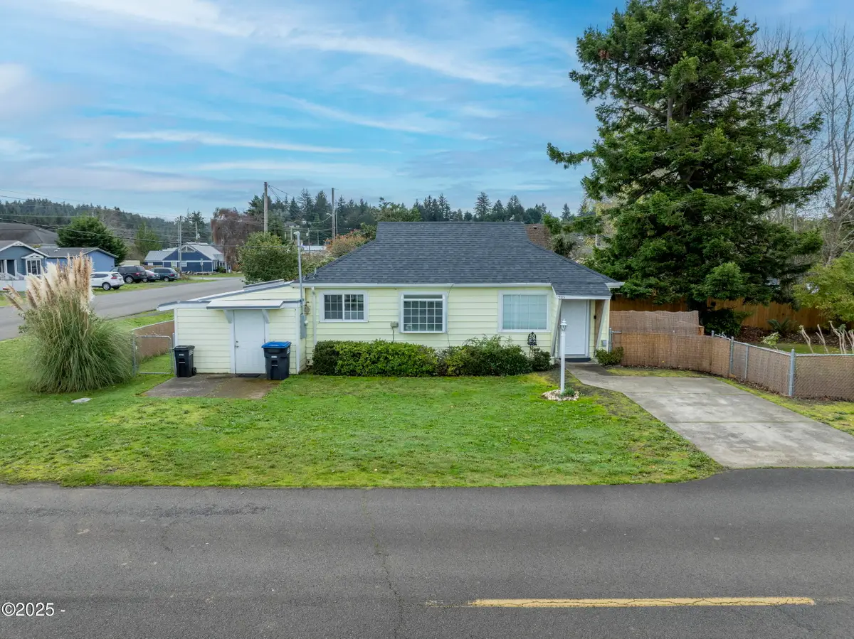 285 NE Grant, Waldport, OR 97394 - #1