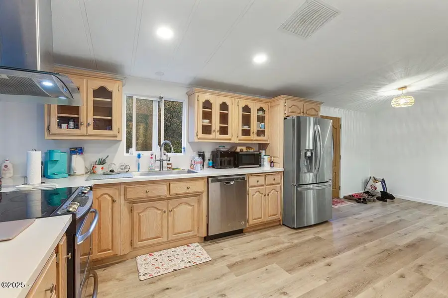 1270 NE Canyon, Toledo, OR 97391 - Image #3