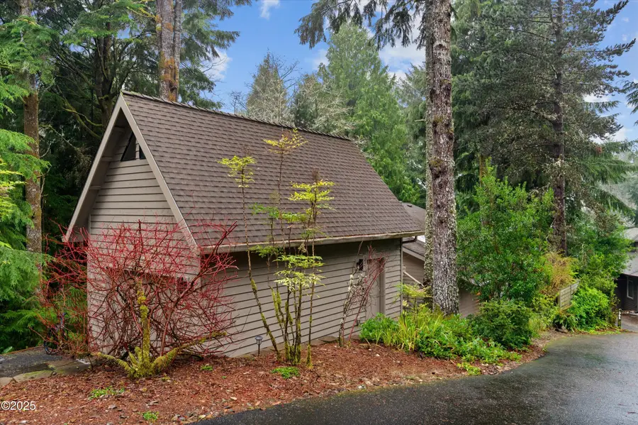 563 Fairway, Gleneden Beach, OR 97388 - #2