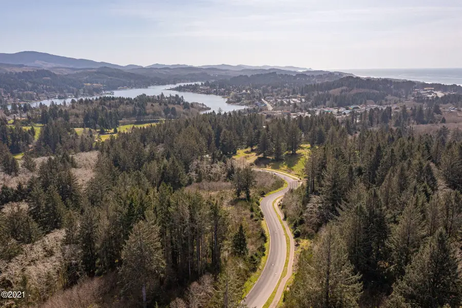 TL NE Devils Lake, Lincoln City, OR 97367 - #2