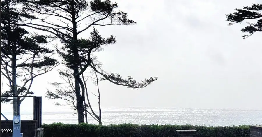 6225 N Coast Hwy, Newport, OR 97365 - #3