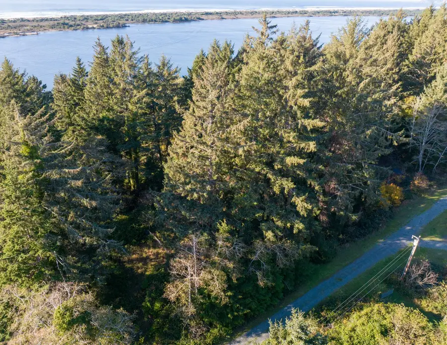 VL Hall St (tl 501 + 502), Rockaway Beach, OR 97136 - Image #2