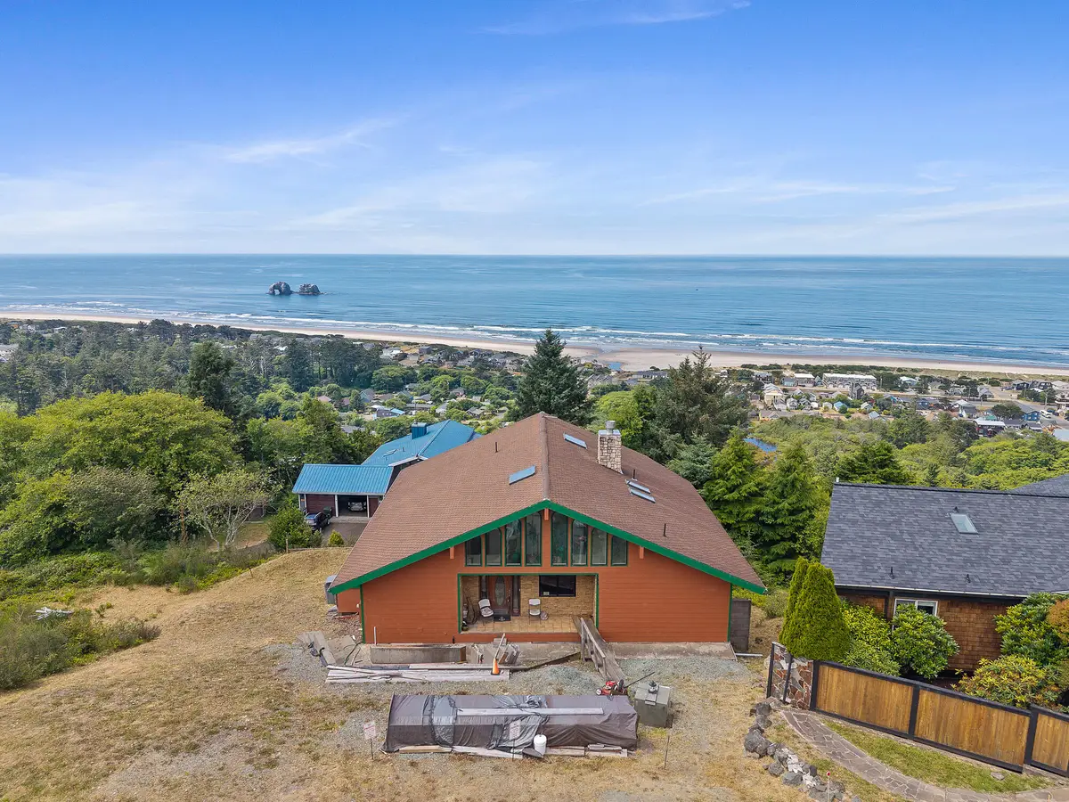 535 Kesterson Ct, Rockaway Beach, OR 97136 - #1