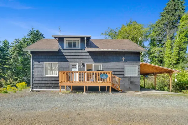 240 S Harbor, Rockaway Beach, OR 97136