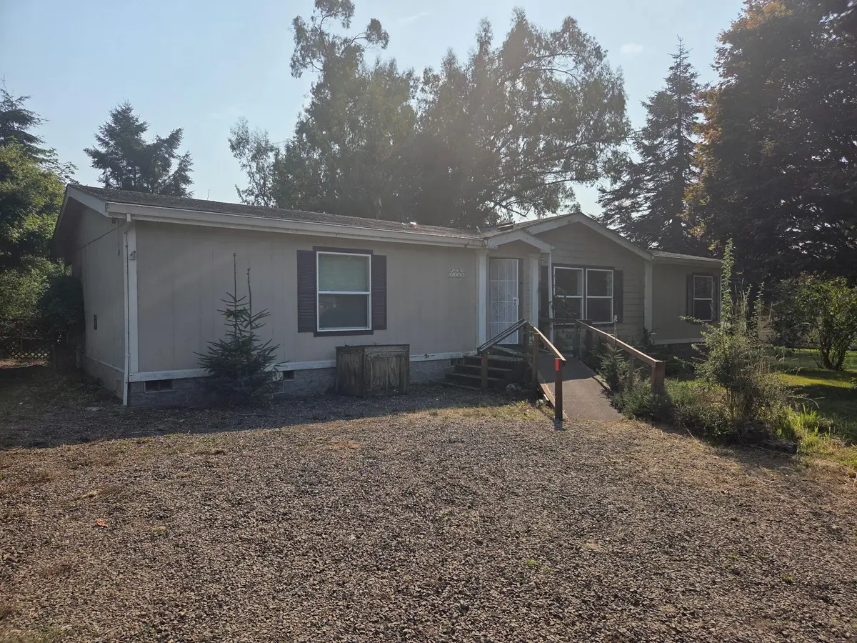 9225 Mill, Tillamook, OR 97141 - #1