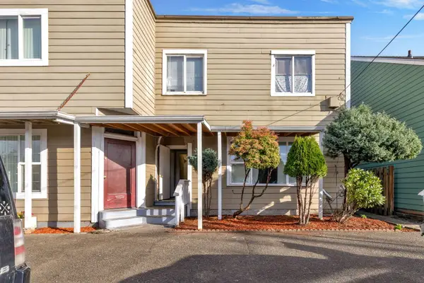 1708 4th, Tillamook, OR 97141