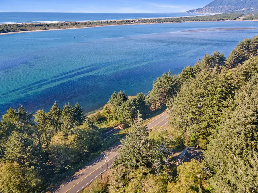 30235 N Hwy 101, Rockaway Beach, OR 97136 - #3