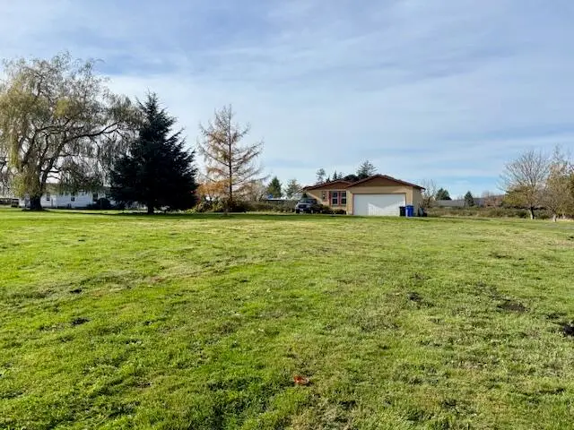 Lot 2405 12th, Tillamook, OR 97141 - #3