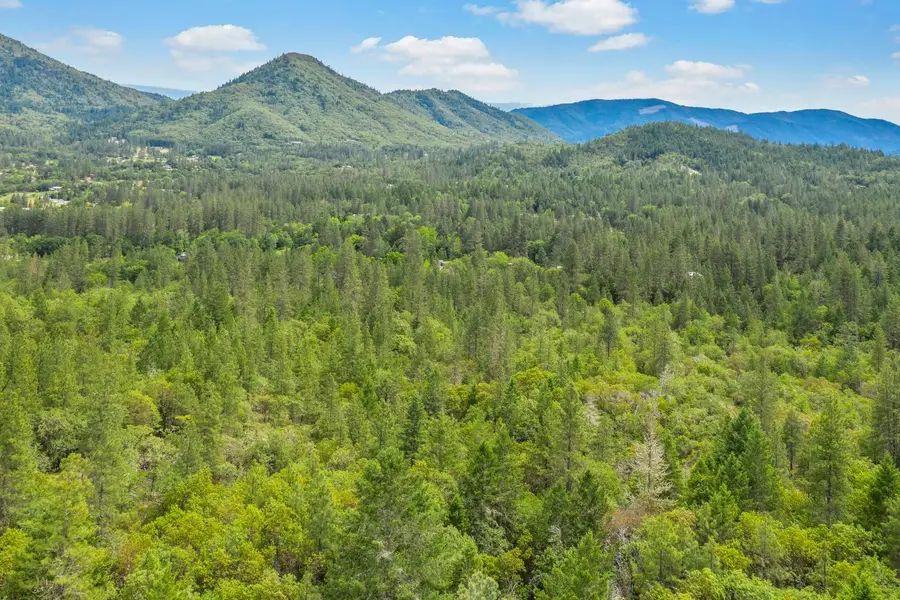 TL100 Walker, Grants Pass, OR 97527 - Image #2