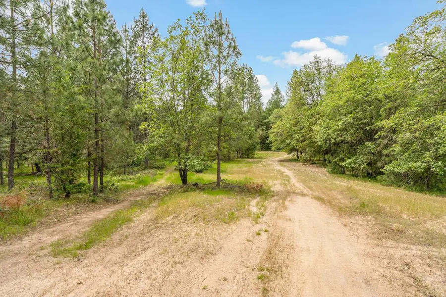 TL100 Walker, Grants Pass, OR 97527 - Image #3