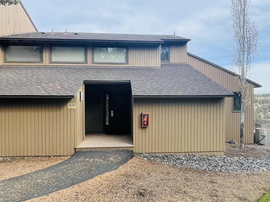 1836 Redtail Hawk, Redmond, OR 97756 - Image #2