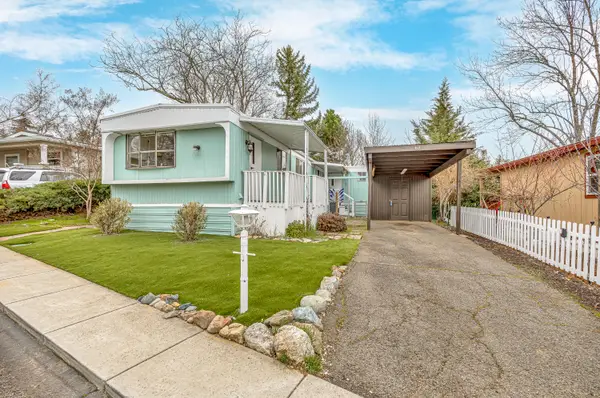 1055 N 5th, Jacksonville, OR 97530