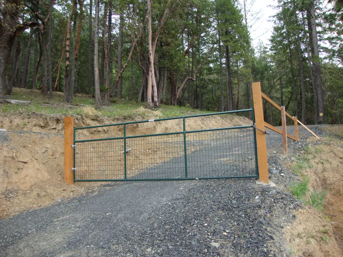 36510 Ditch Creek, Rogue River, OR 97537 - Image #1