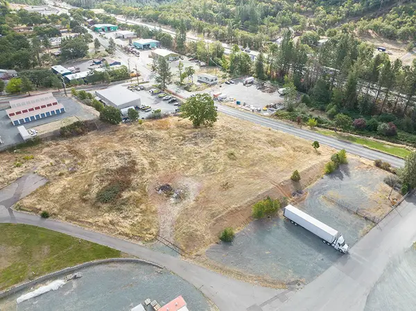 2798 Foothill, Grants Pass, OR 97526