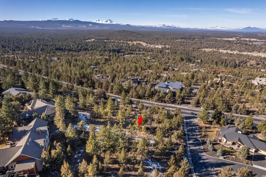 3399 NW Starview Drive, Bend, OR 97703 - Image #2