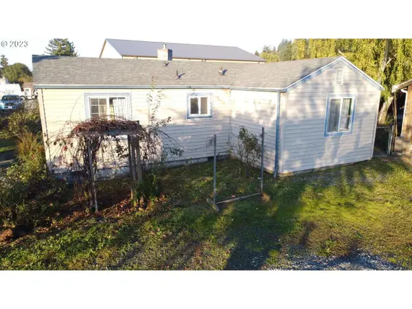 1985 Roseburg, Myrtle Point, OR 97458