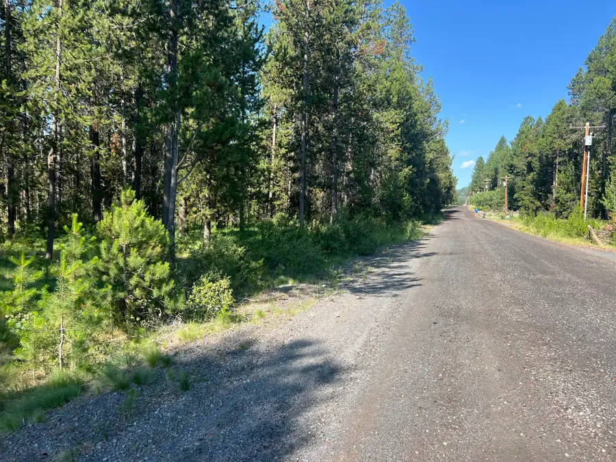 2300 Guss, Bend, OR 97707 - Image #2