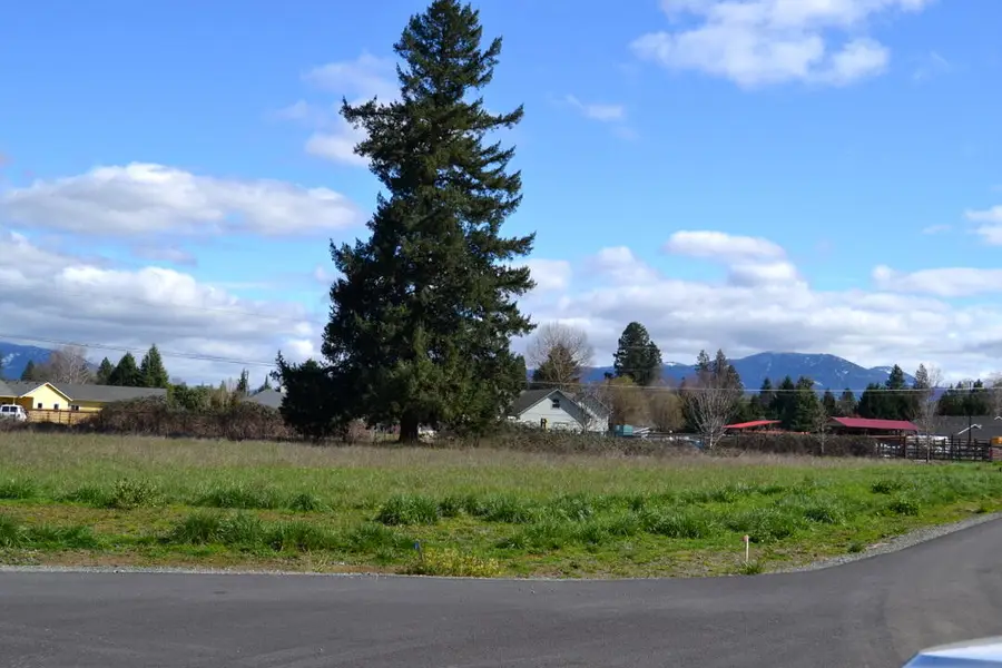 Lot 5 Gerald, Grants Pass, OR 97527 - Image #2