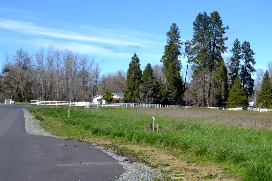 Lot 5 Gerald, Grants Pass, OR 97527 - Image #3