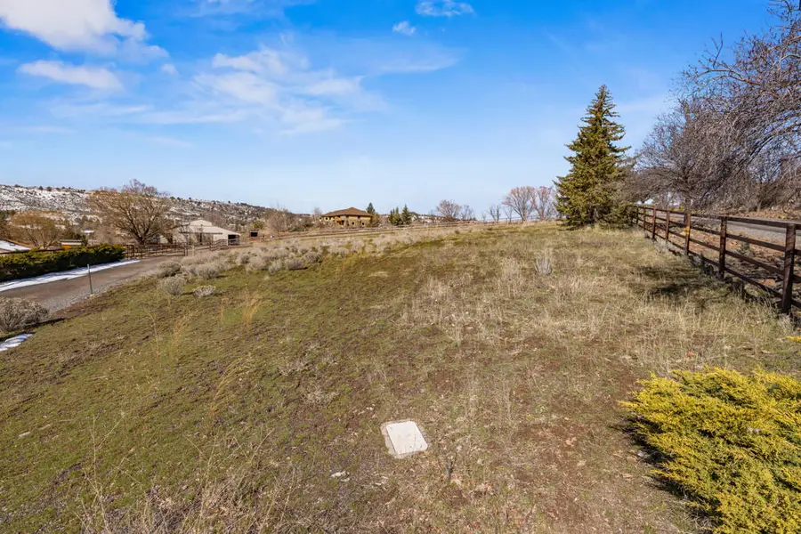 Devonridge, Klamath Falls, OR 97601 - Image #2