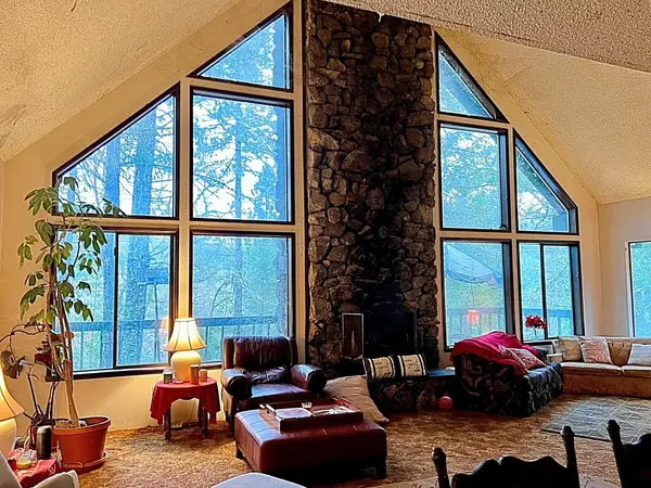 7344 N Applegate, Grants Pass, OR 97527