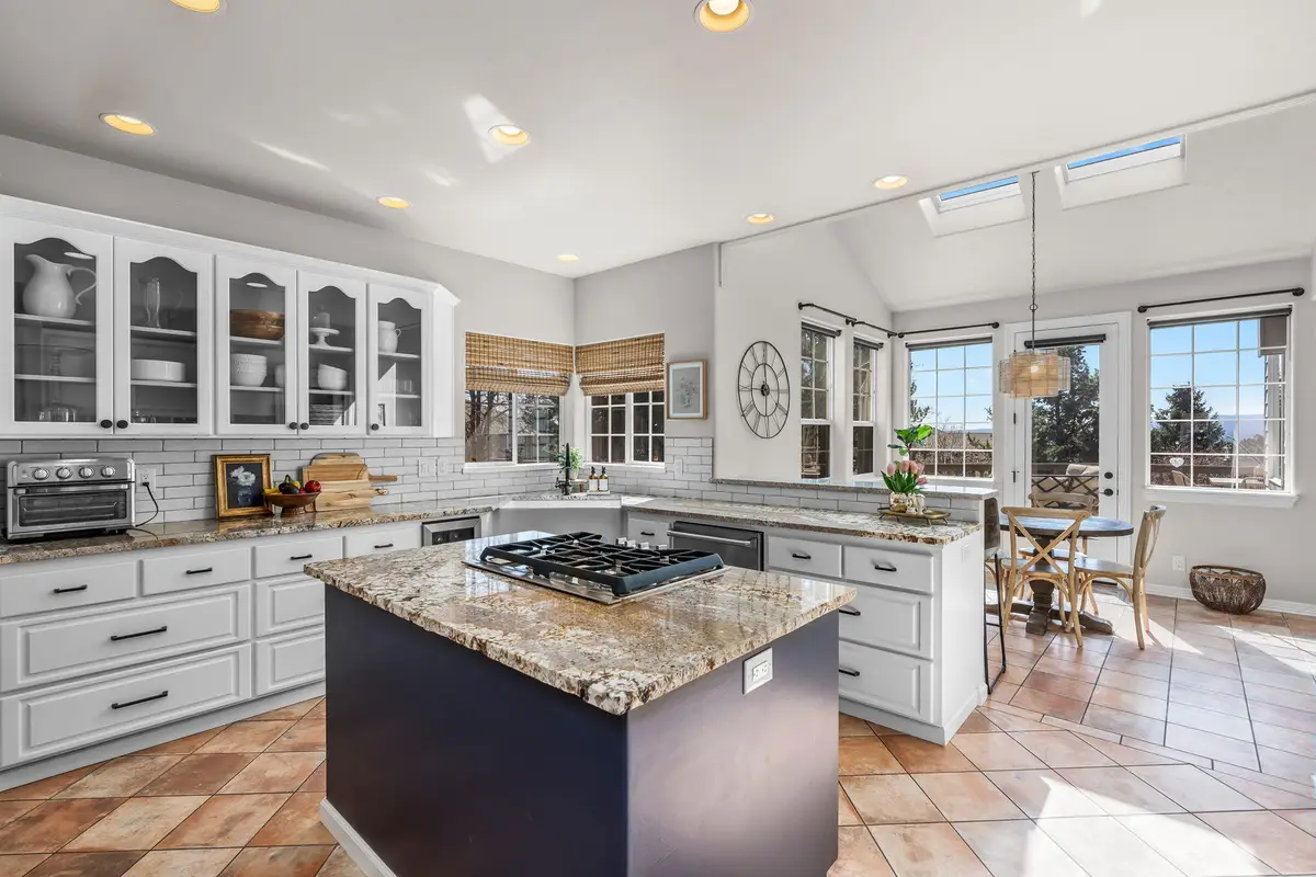 3061 NW Jewell, Bend, OR 97703 - Image #1