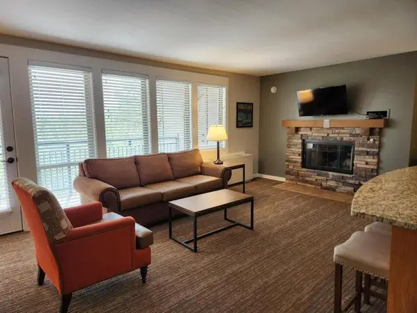 18575 SW Century, Bend, OR 97702