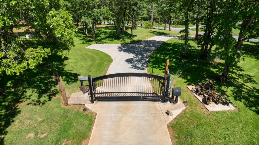 438 Murphy Creek, Grants Pass, OR 97527 - Image #2