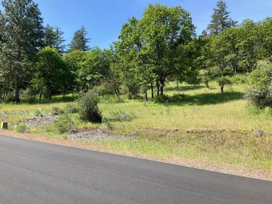 Lot 860 Coopers Hawk, Klamath Falls, OR 97601 - Image #2
