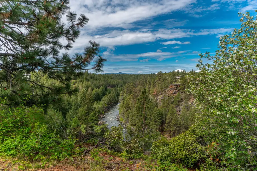 61279 Gorge View, Bend, OR 97702 - Image #3