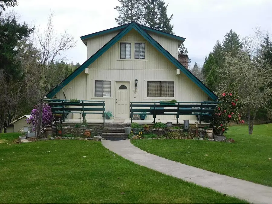 151 Greenview, Cave Junction, OR 97523 - Image #2