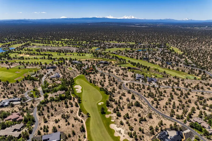 Canyon View, Bend, OR 97701 - Image #3