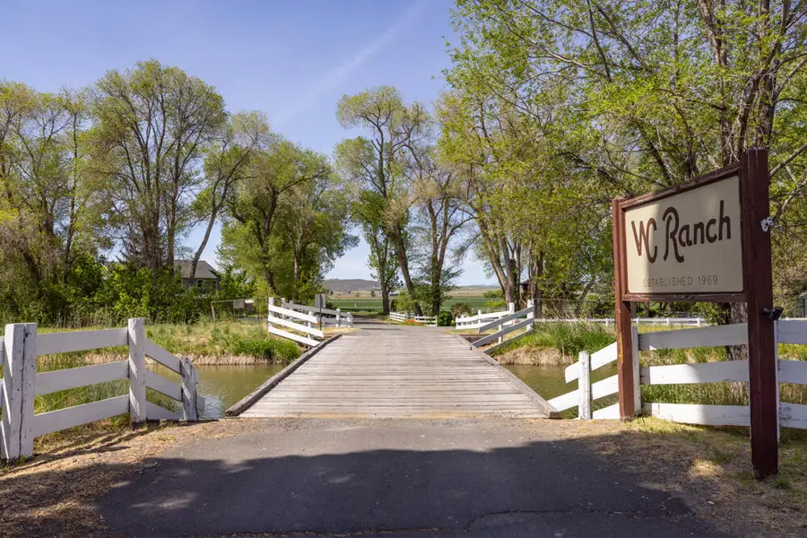 17356 Hill Road, Klamath Falls, OR 97603 - Image #3