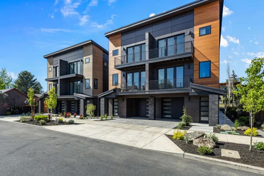 20 NW Mccann, Bend, OR 97703 - Image #2