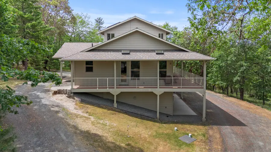 466 Three Pines Road, Grants Pass, OR 97526 - #3