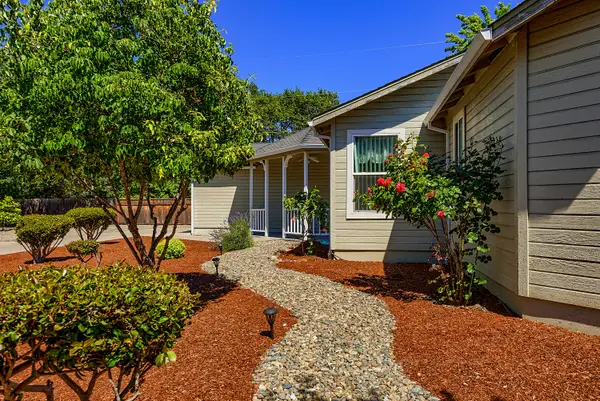 1721 Brookhurst, Grants Pass, OR 97527