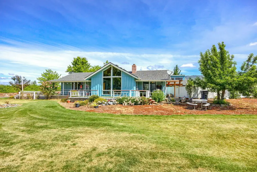 451 E Ashland, Ashland, OR 97520 - Image #3