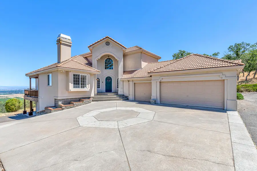 4958 Pioneer, Medford, OR 97501 - Image #2