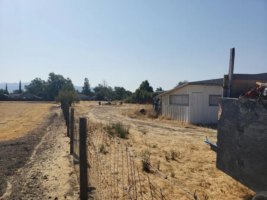 2587 Merriman, Medford, OR 97501 - Image #3