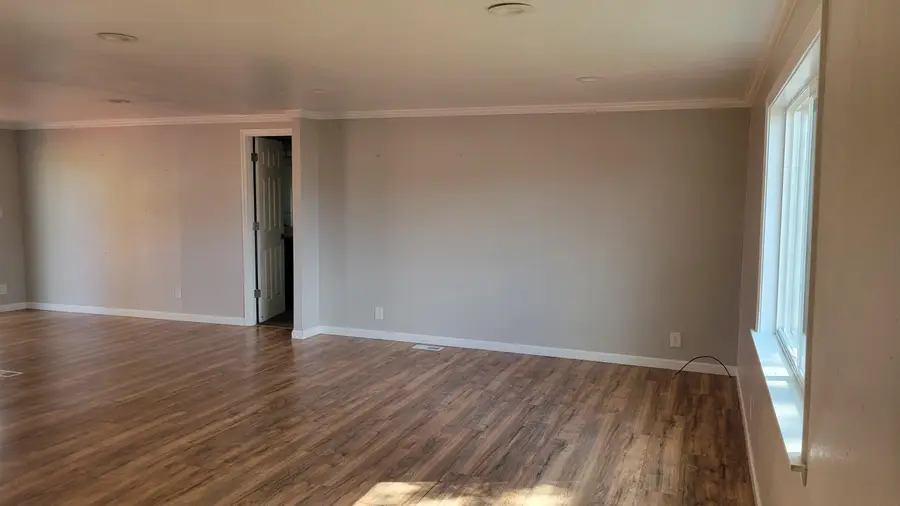 5540 Dewitt, Klamath Falls, OR 97601 - Image #3