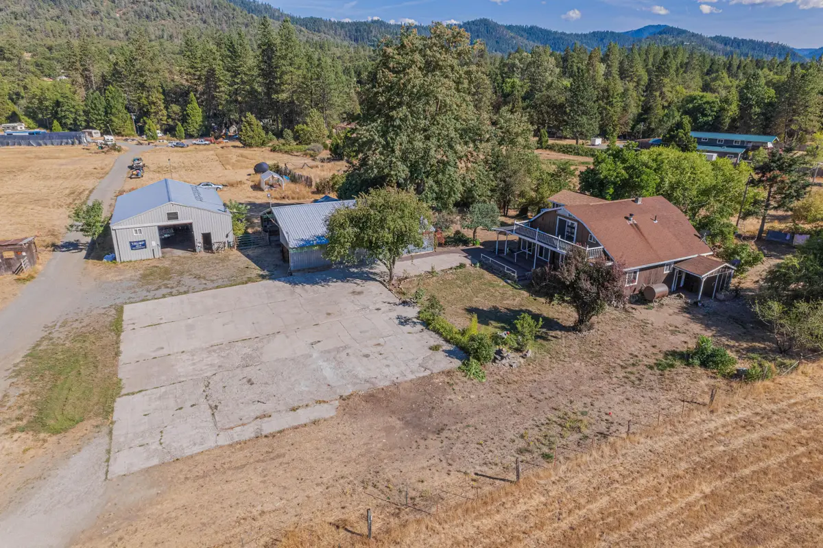 115 E Fork Rd, Williams, OR 97544 - Image #1