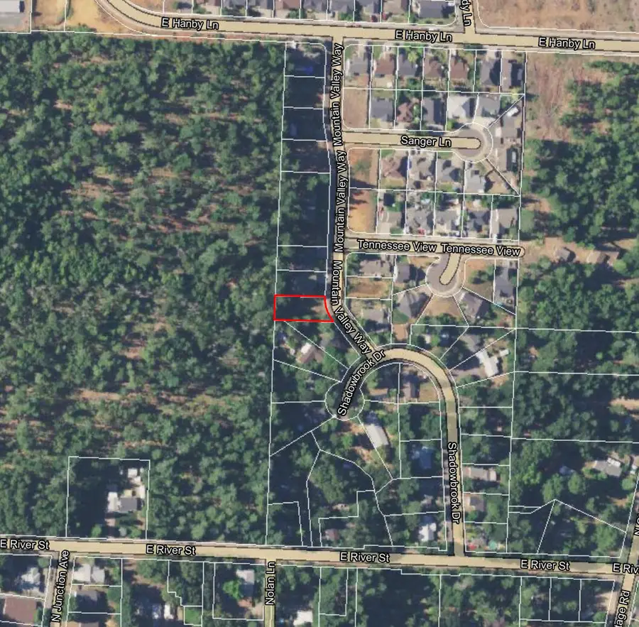 272 Mountain Valley, Cave Junction, OR 97523 - Image #3