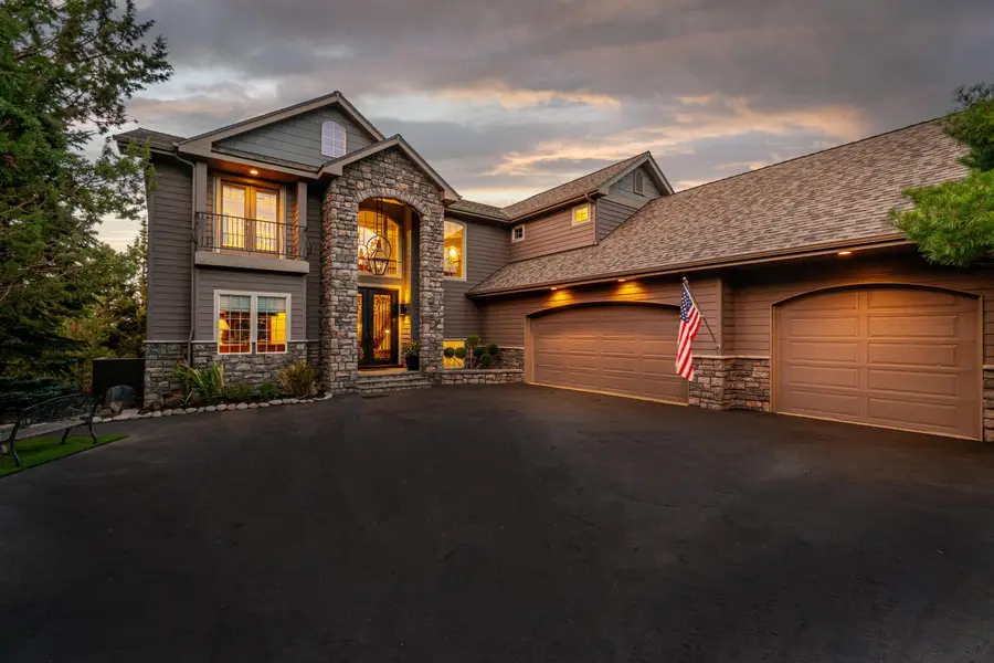 3209 NW Fairway Heights, Bend, OR 97703 - Image #3