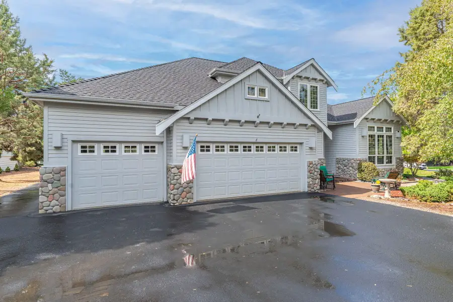 2315 Linnet, Redmond, OR 97756 - Image #2