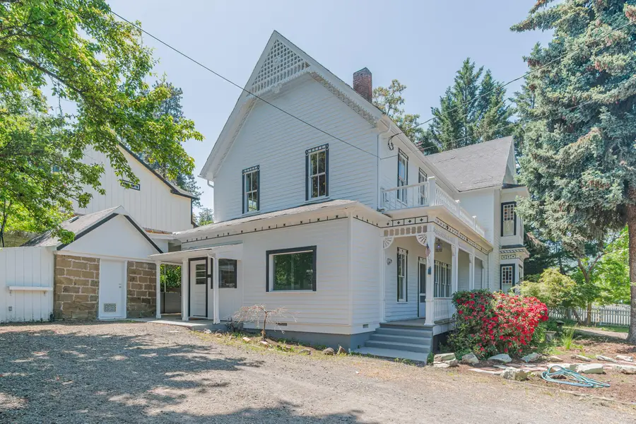 540 E California, Jacksonville, OR 97530 - Image #2