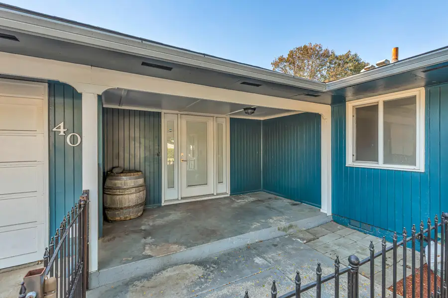 402 Emerald, Medford, OR 97501 - Image #3